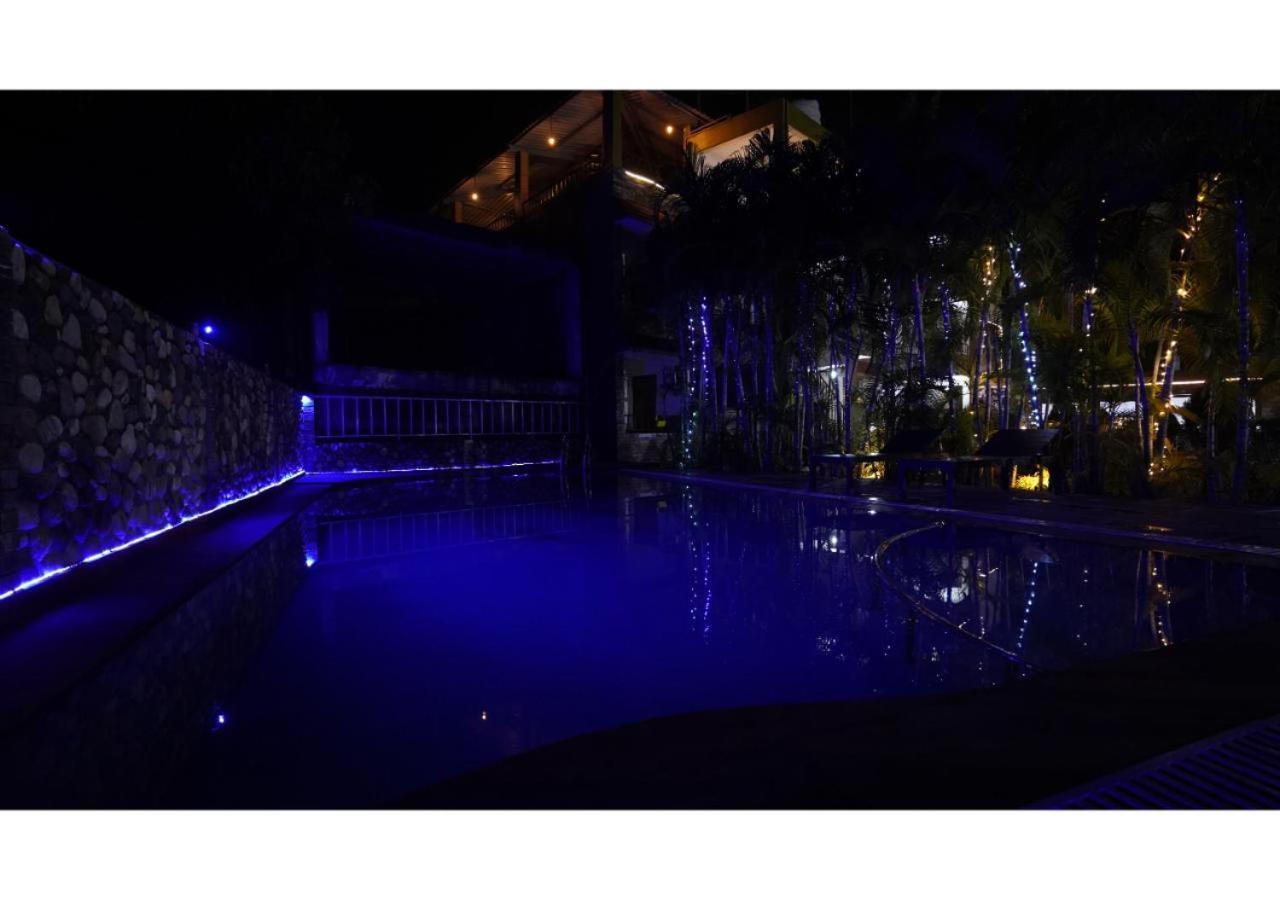 Hr Dukes Den Resort Рамнагар Экстерьер фото